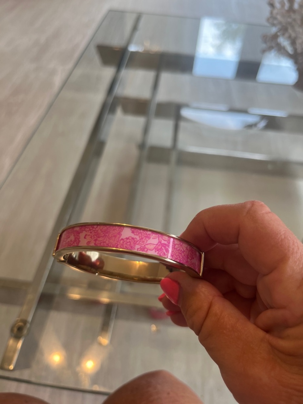 NWOT Lilly Pulitzer Pink & White Gold Bracelet